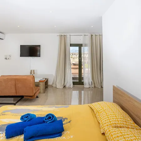 Villa Mosta Mosta