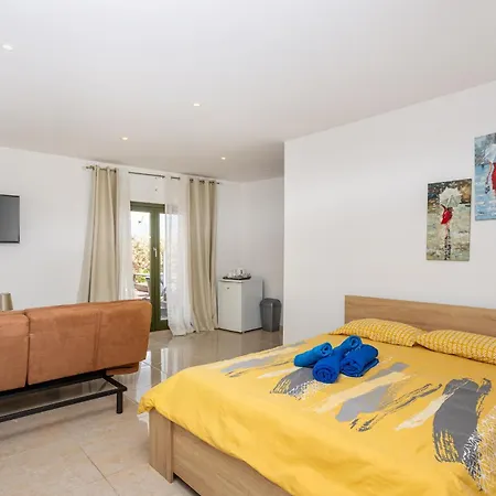 Villa Mosta * Mosta